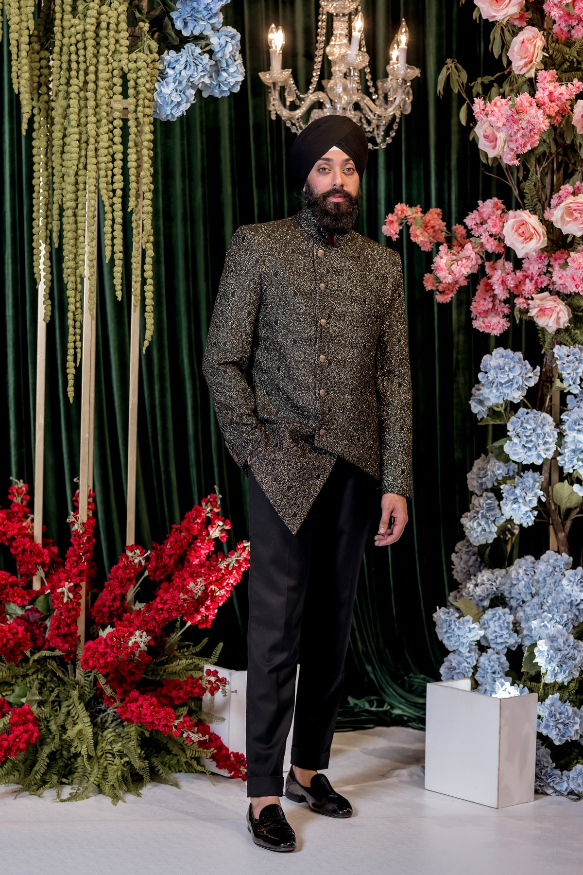 Aman Black and Gold Jodphuri Jacket 6X Aman Black and Gold Jodphuri Jacket 6X