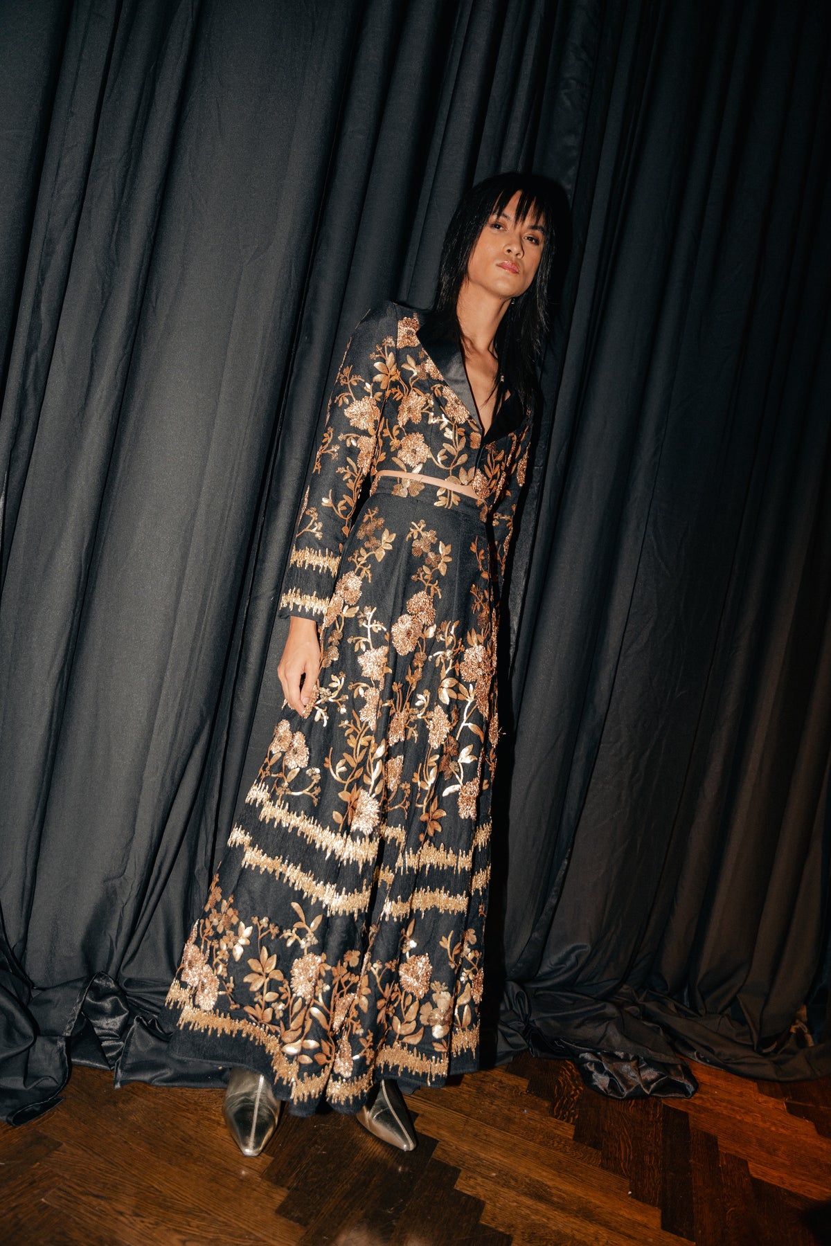 SHANIA Black and Gold Cropped Jacket