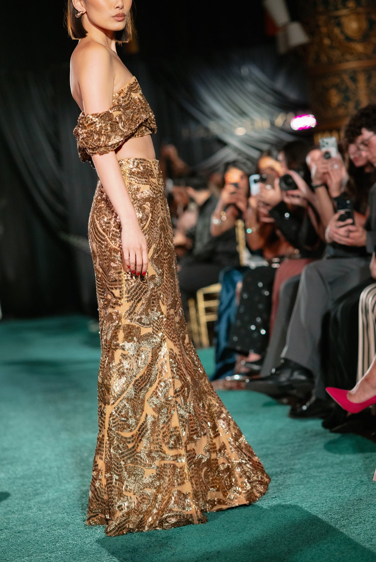 NAYLA Gold Lehenga Set