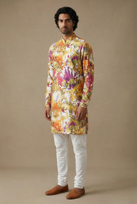 RAAHI Black and White Floral Kurta