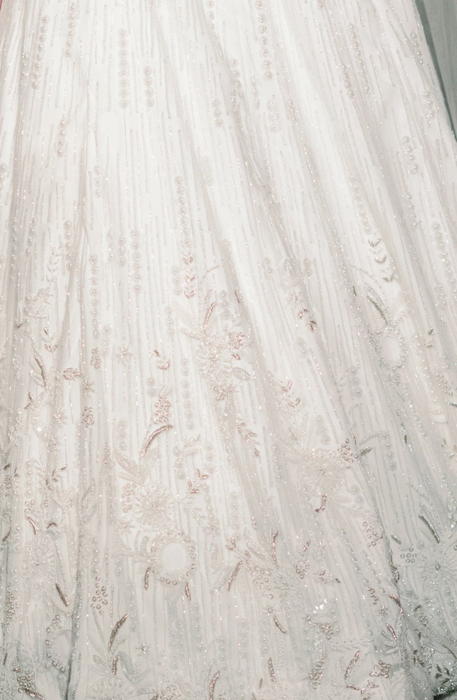 AASHI White Bridal Lehenga Set