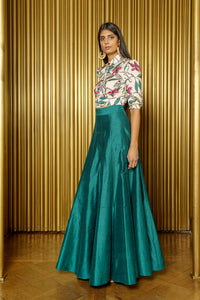 JESSA Floral Print Button-Up Crop Top with Half Sleeves - Side View - Harleen Kaur - Ecoconscious Womenswear