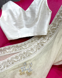 BISHA Gold and Ivory Dupatta