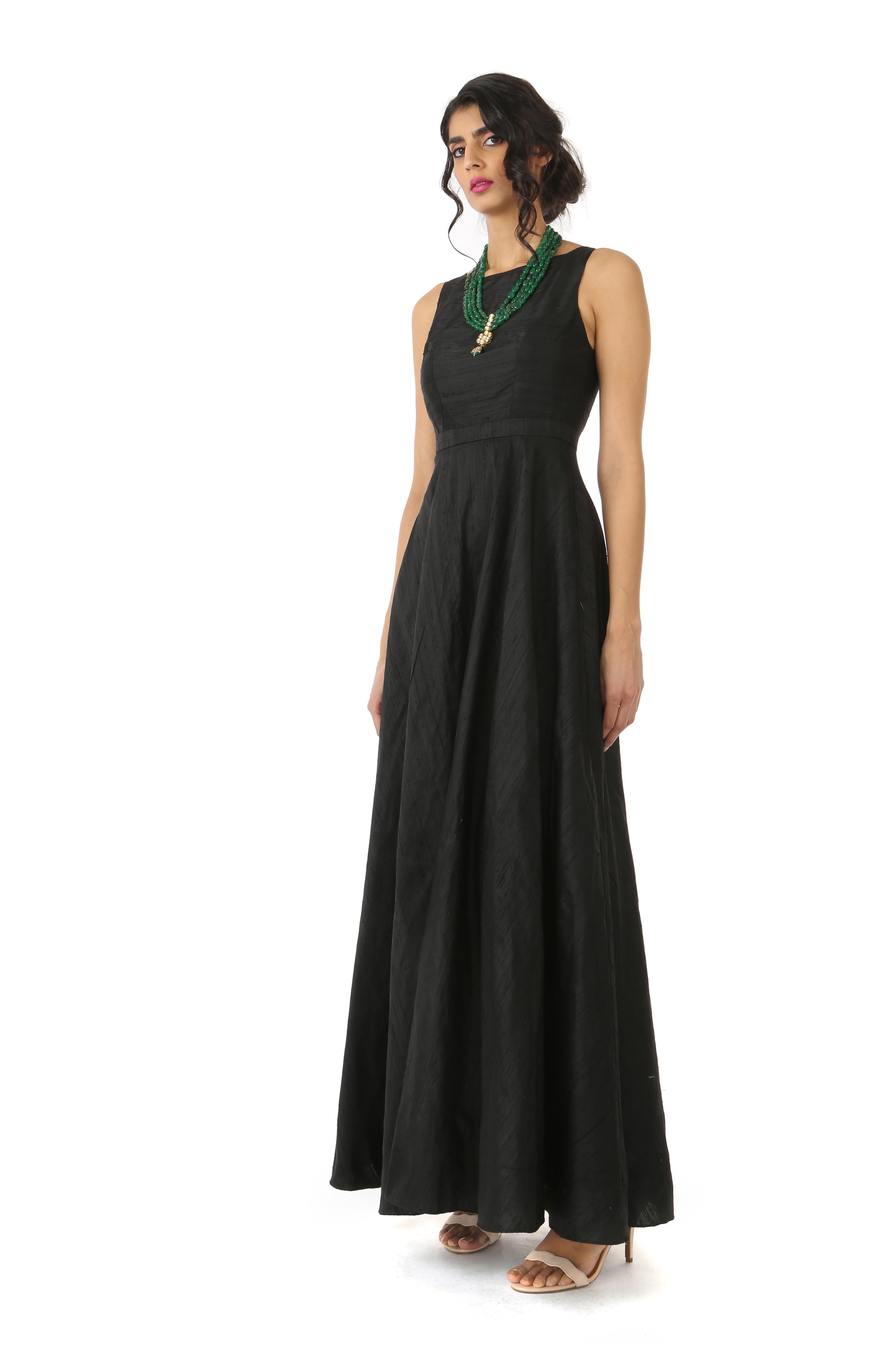 THE LIBAS COLLECTION BLACK INDIAN STYLE GOWN FOR WOMEN - The Libas  Collection - Ethnic Wear For Women | Pakistani Wear For Women | Clothing at  Affordable Prices
